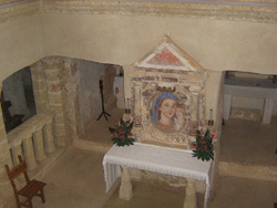 Altare della Cripta Madonna del Gonfalone, Sant'Eufemia (Tricase)
